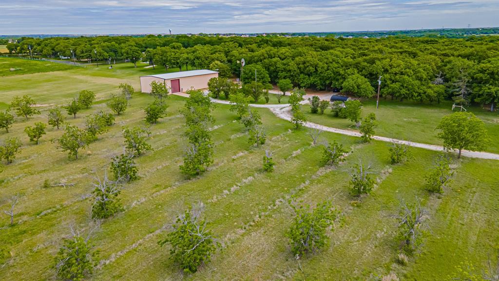 6520 Fall Creek Highway Property Photo 38