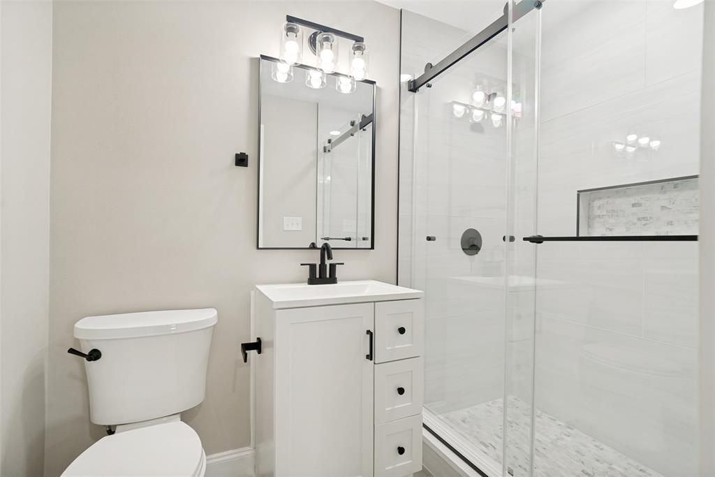 510-512 Grandview Drive Property Photo 17