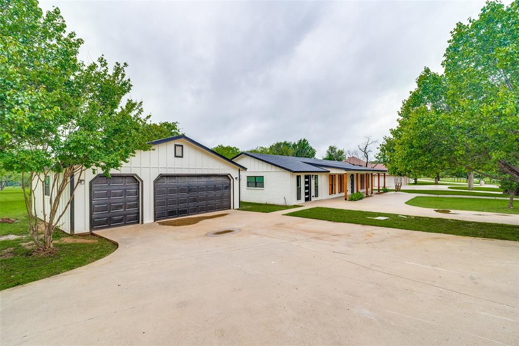 512 Grandview Drive Property Photo 4