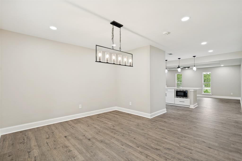 512 Grandview Drive Property Photo 12