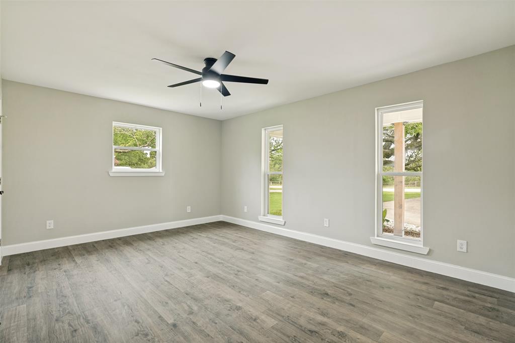 512 Grandview Drive Property Photo 21