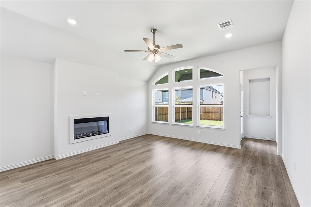 16409 Freshwater Drive Property Photo 11