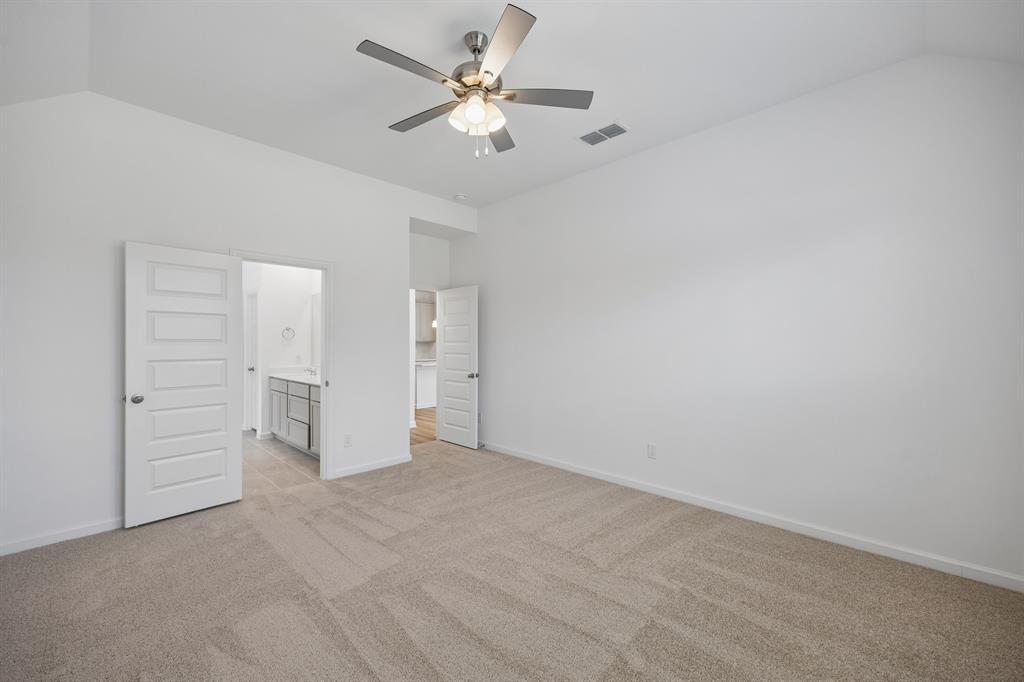 1736 Coachman Drive Property Photo 18