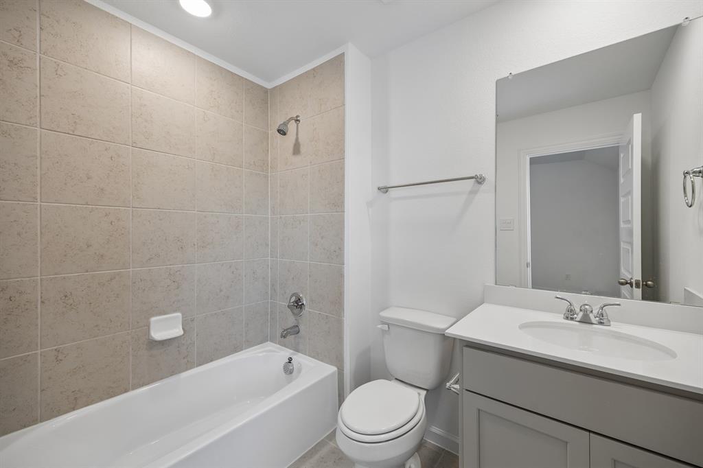 1736 Coachman Drive Property Photo 32