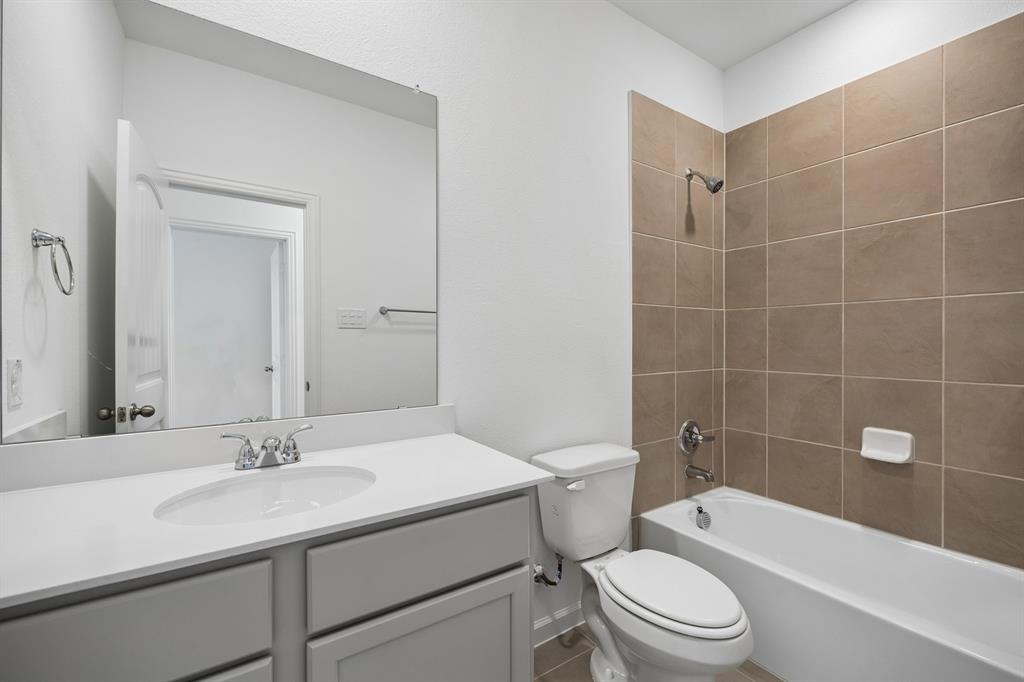 1021 Handel Road Property Photo 24