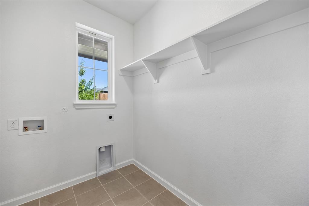 1021 Handel Road Property Photo 28