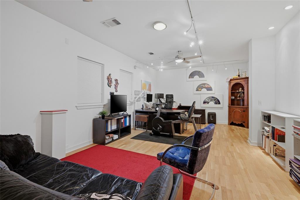 316 Comanche Drive Property Photo 29