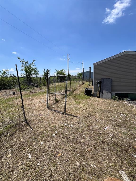 4215 Lanark Drive Property Photo 6