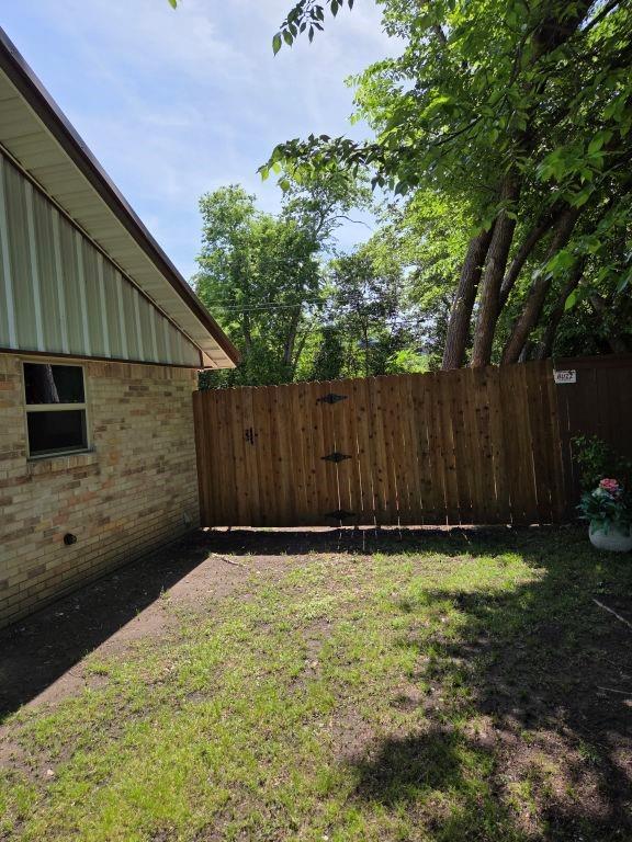 7408 Overhill Road Property Photo 3