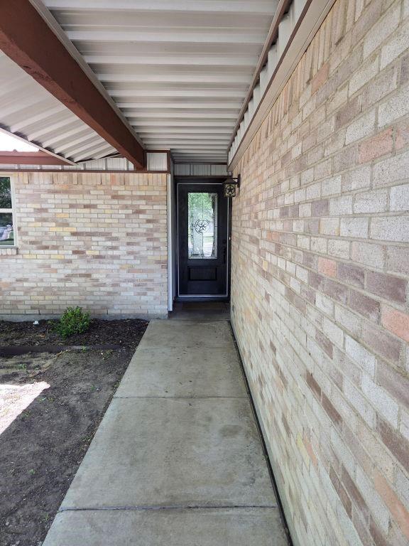7408 Overhill Road Property Photo 5