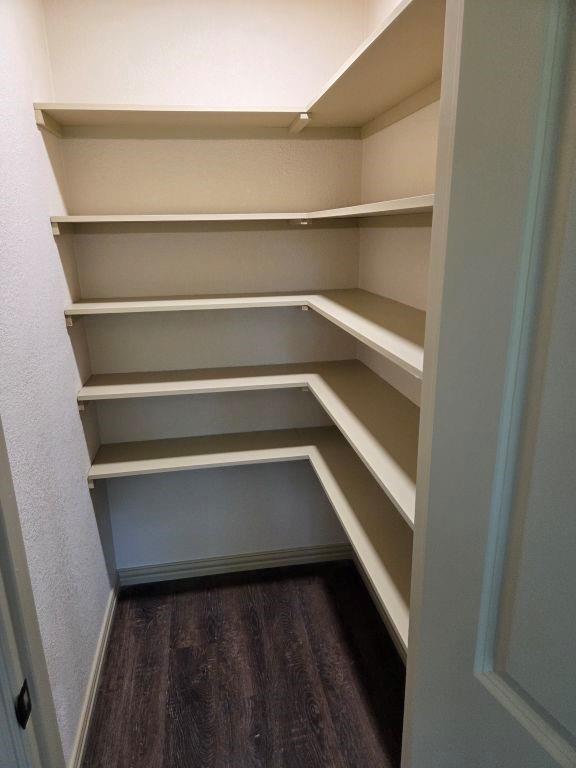 7408 Overhill Road Property Photo 16