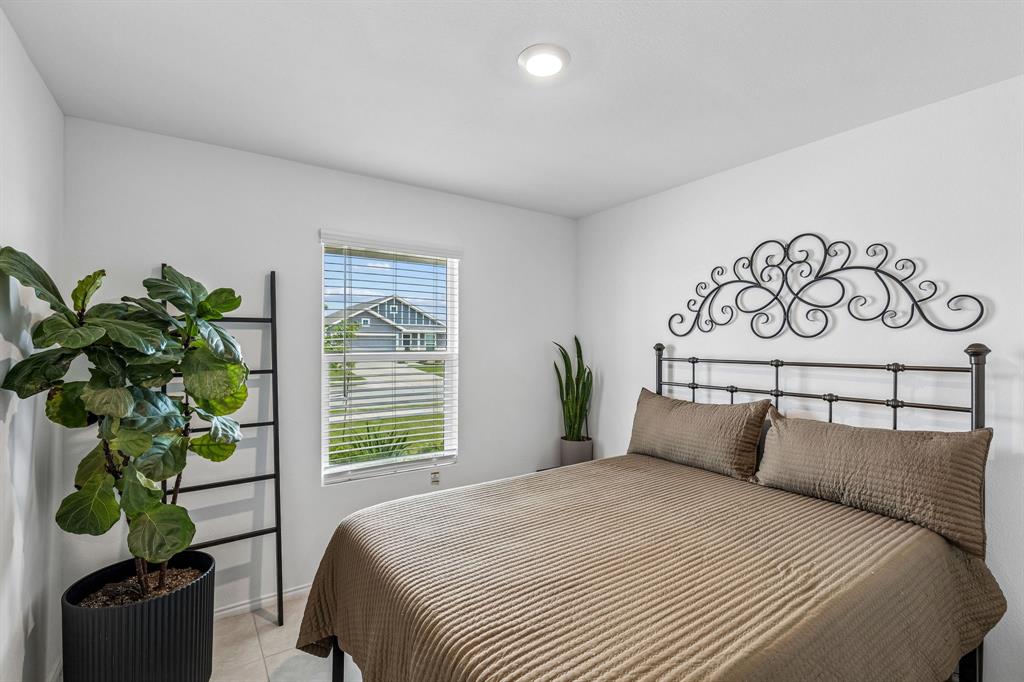 305 Carthage Drive Property Photo 17