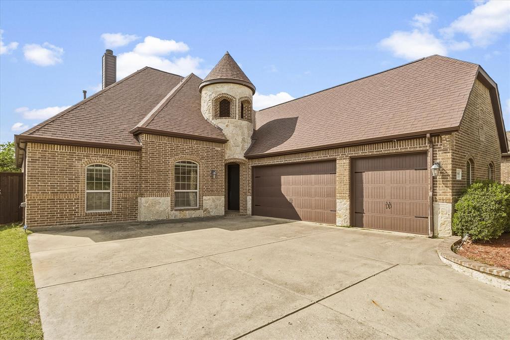 647 Gillon Way Property Photo 1