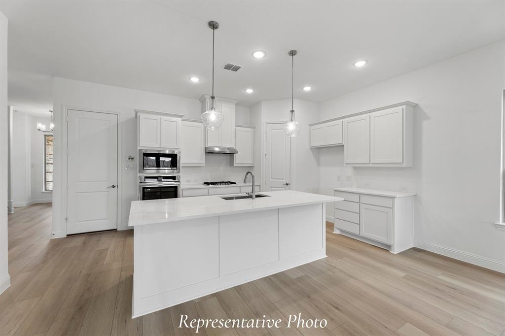 9505 Armida Place Property Photo 8