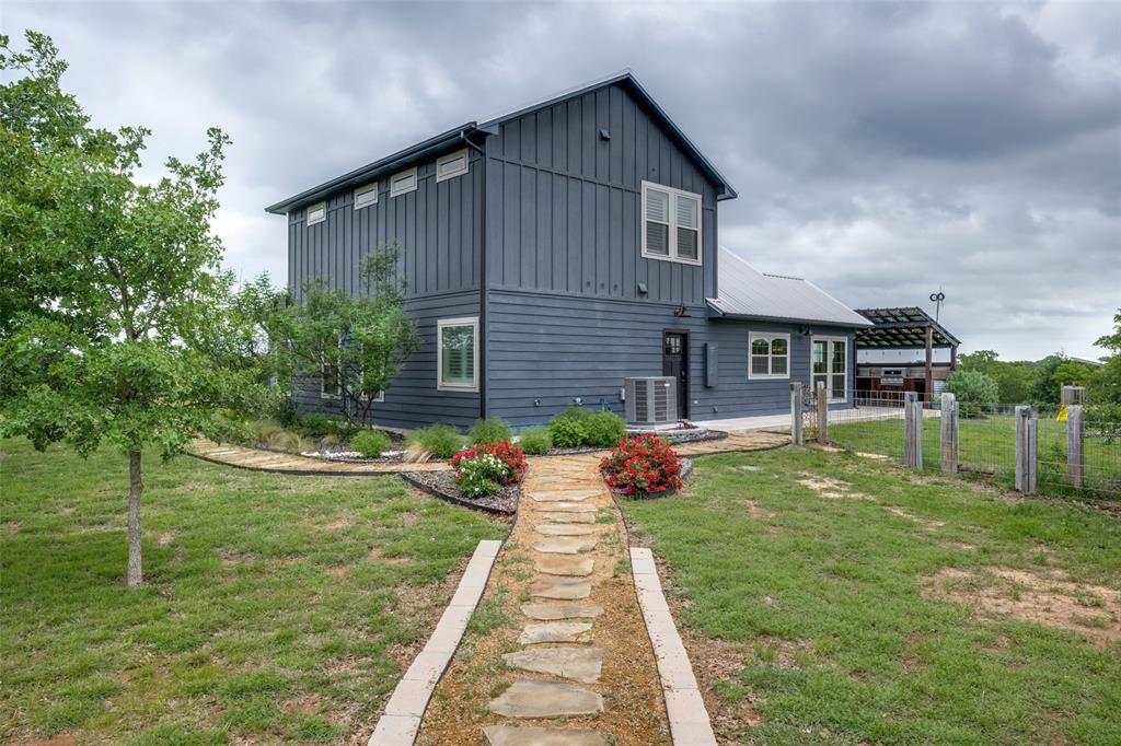 1458 Jim Harry Loop Property Photo 37