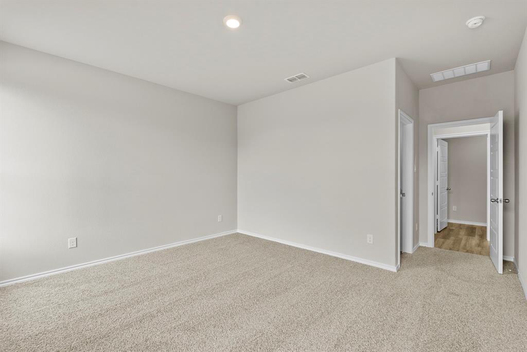 9409 Mint Hill Drive Property Photo 19