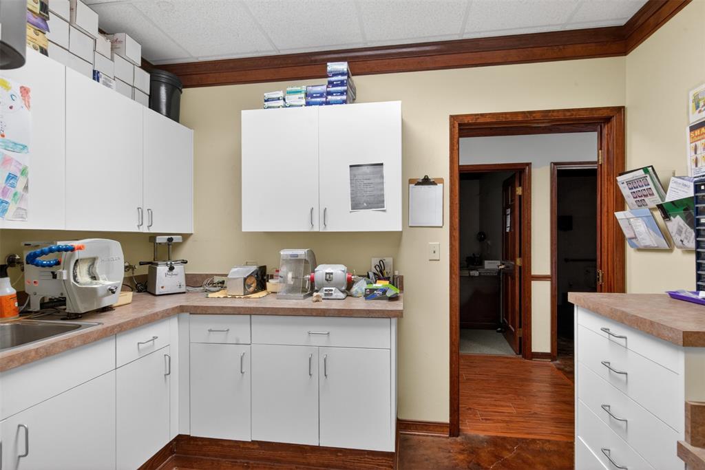 4438 Viking Drive Suite 100 Property Photo 15