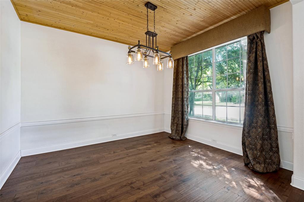 3608 Cottonwood Springs Drive Property Photo 6