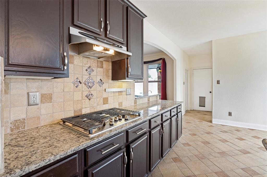 3608 Cottonwood Springs Drive Property Photo 9