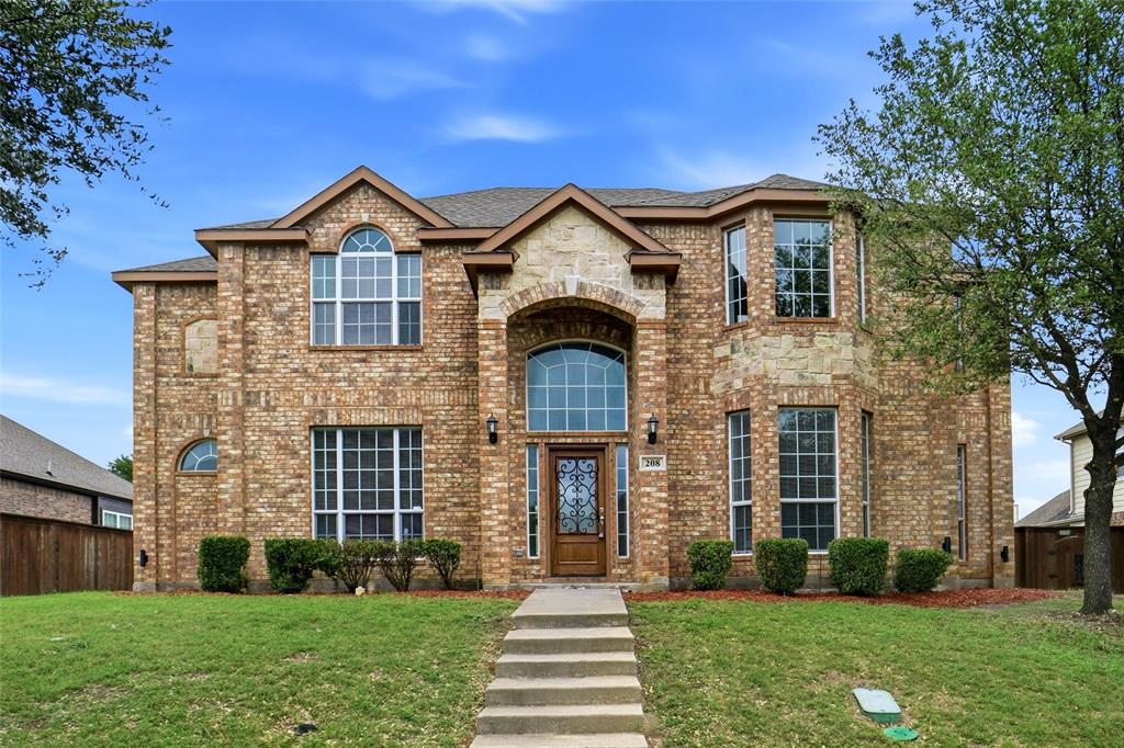 208 Wisteria Way Property Photo 1