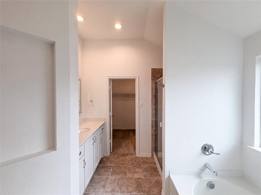 1631 Glade Meadows Drive Property Photo 15