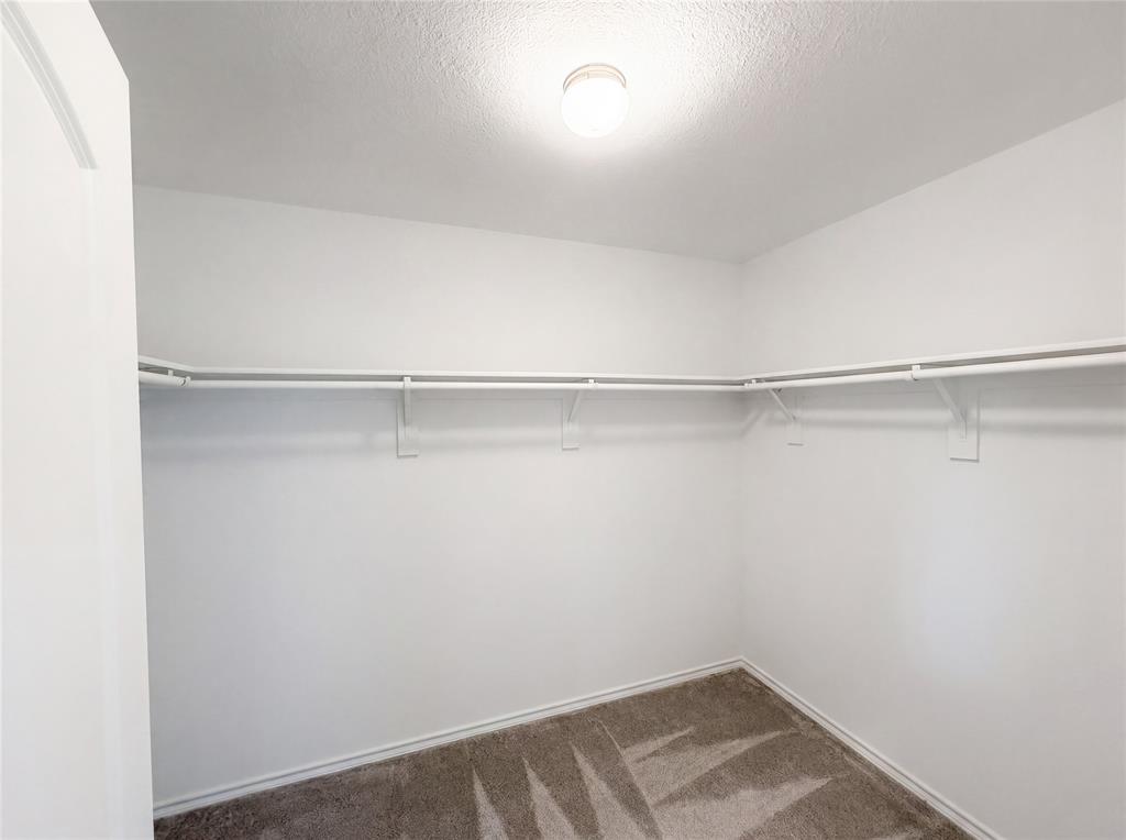 1631 Glade Meadows Drive Property Photo 18