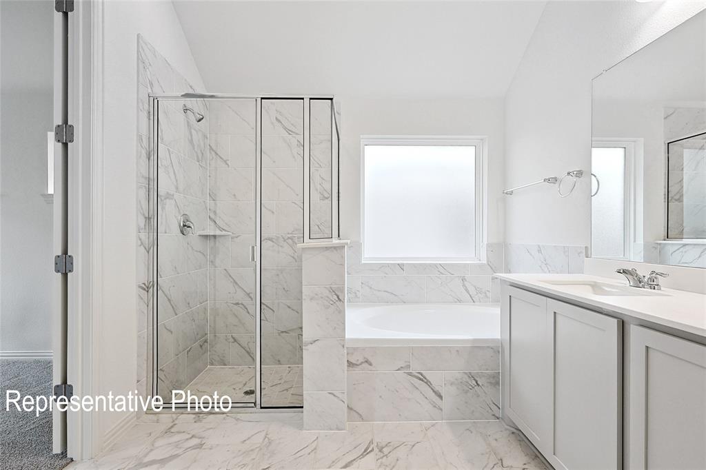 4372 Biddle Street Property Photo 12