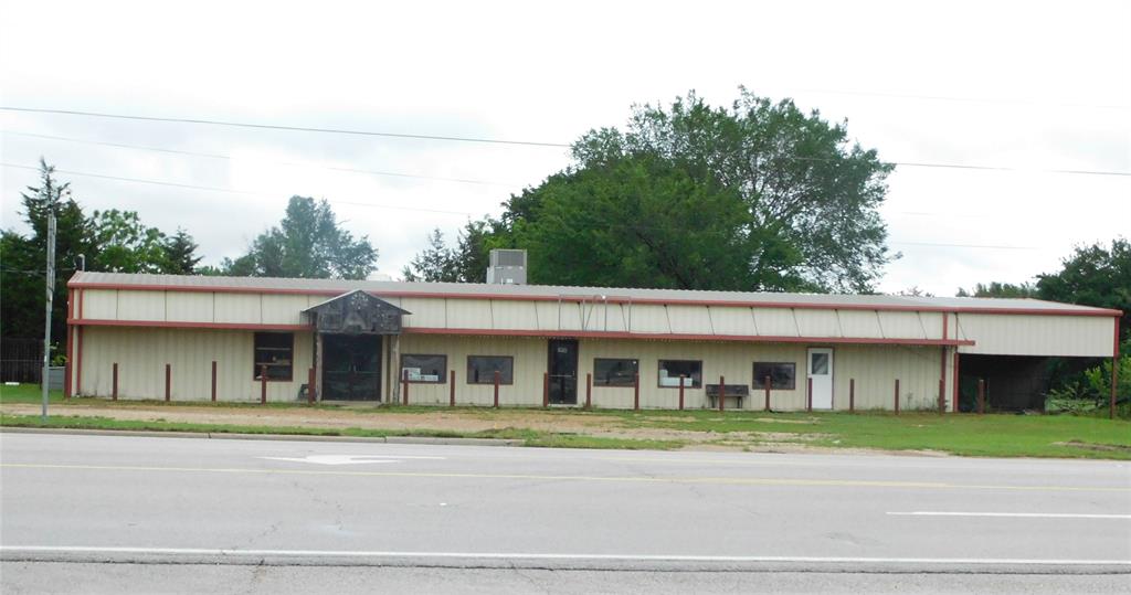 100 E Highway 31 Highway Property Photo 3