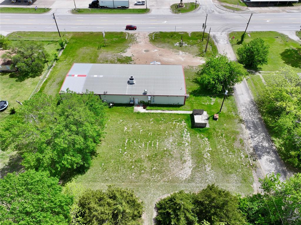 100 E Highway 31 Highway Property Photo 7