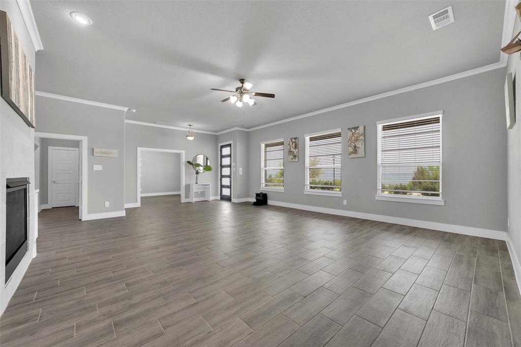 1326 Azure Pearl Trail Property Photo 6