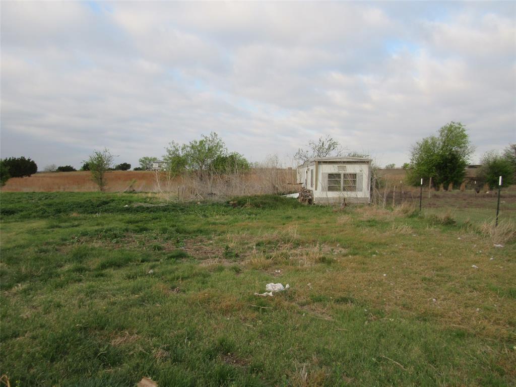 556 Private Road 3551 Property Photo 9