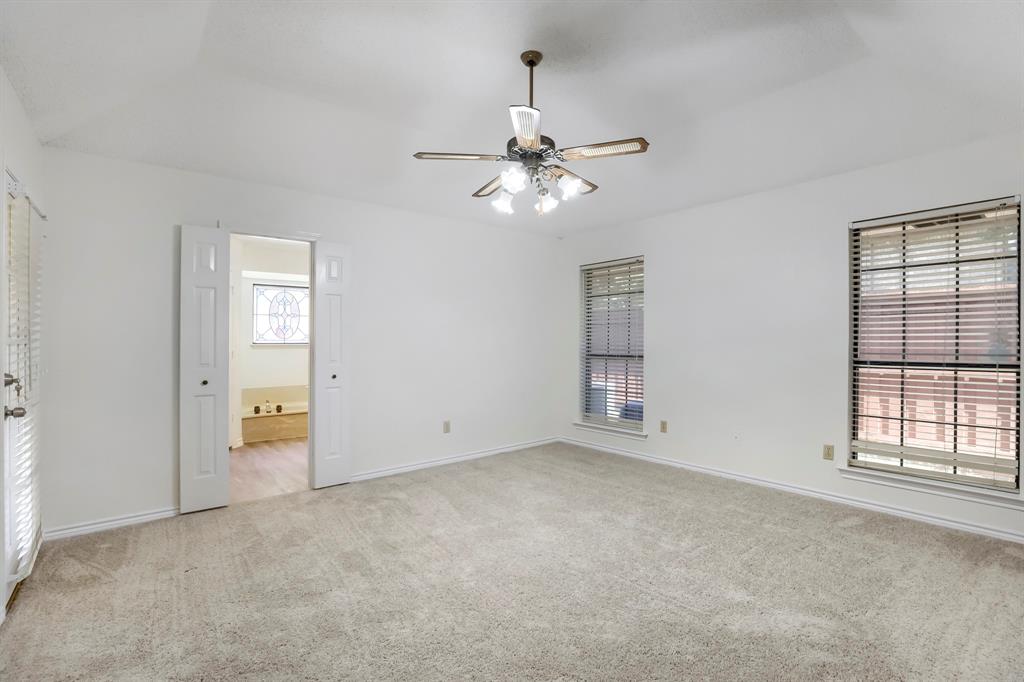 1931 Silver Creek Place Property Photo 15