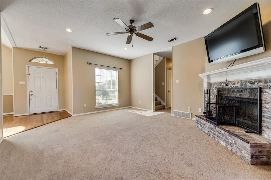 1204 Surrey Circle Property Photo 11