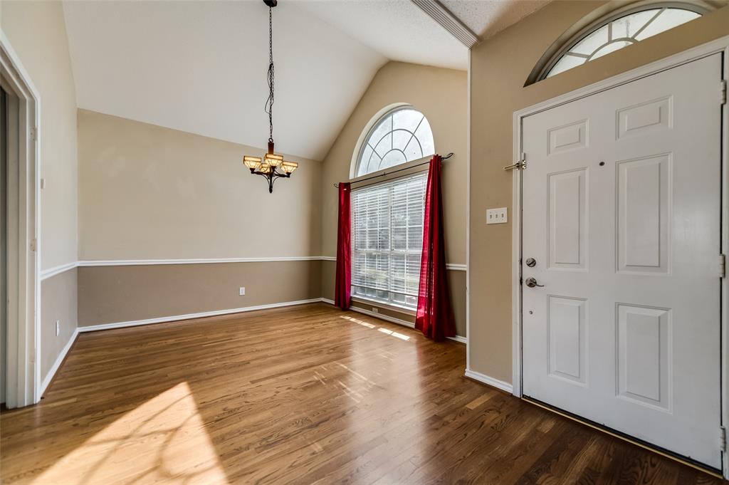 1204 Surrey Circle Property Photo 21