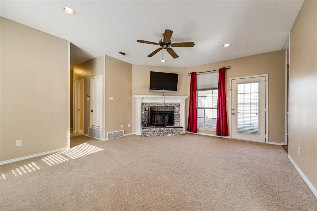 1204 Surrey Circle Property Photo 23