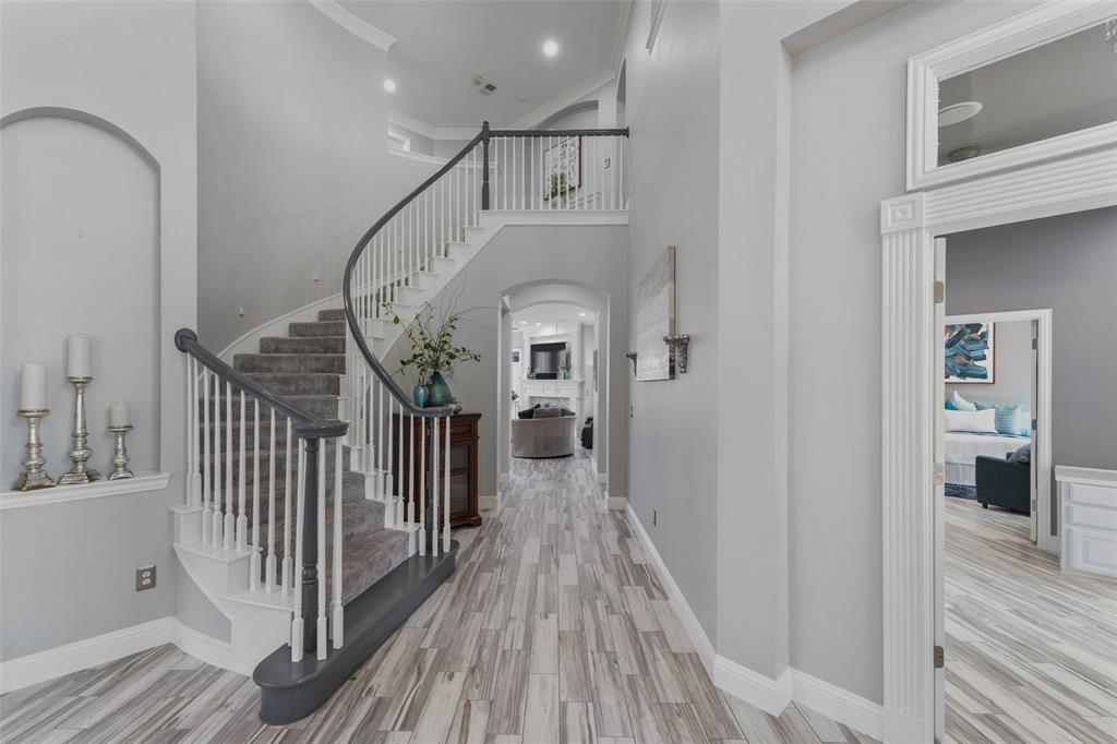 4489 Mira Vista Drive Property Photo 4