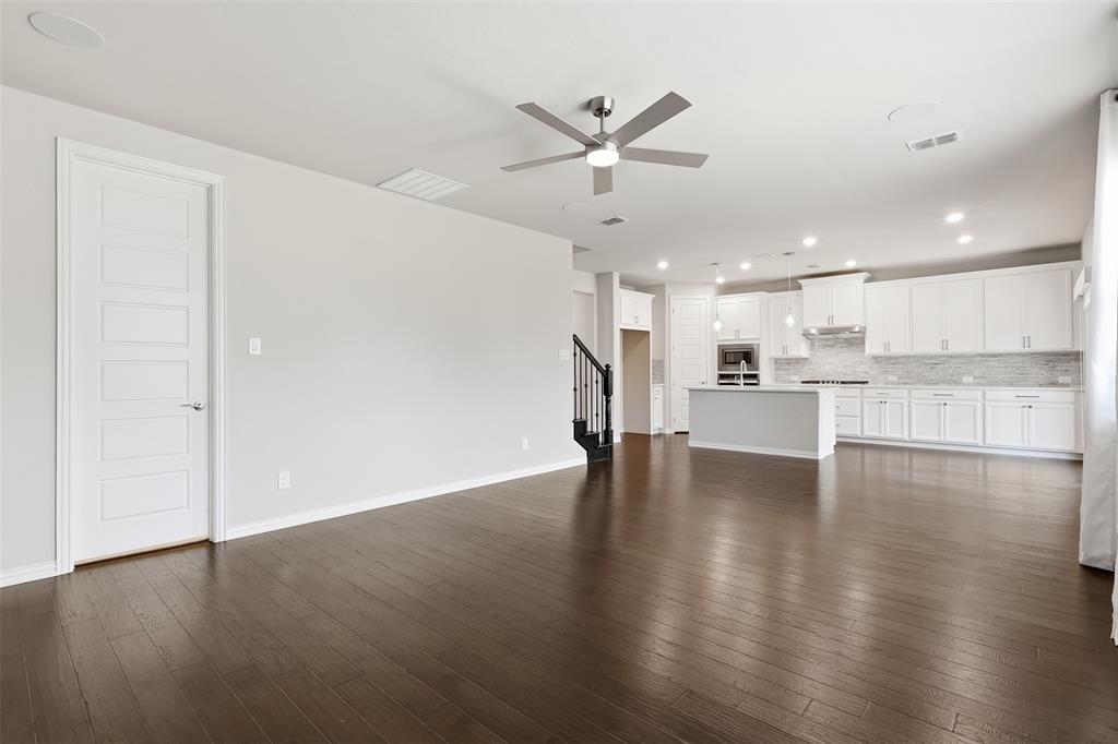 2564 Durango Drive Property Photo 8