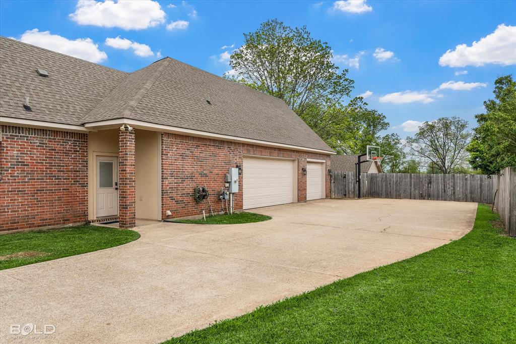 252 Cattail Trail Property Photo 3