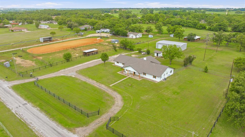 621 County Road 484 Property Photo 2