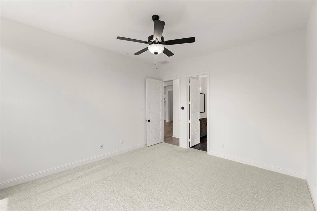 1725 Hillside Stroll Drive Property Photo 30