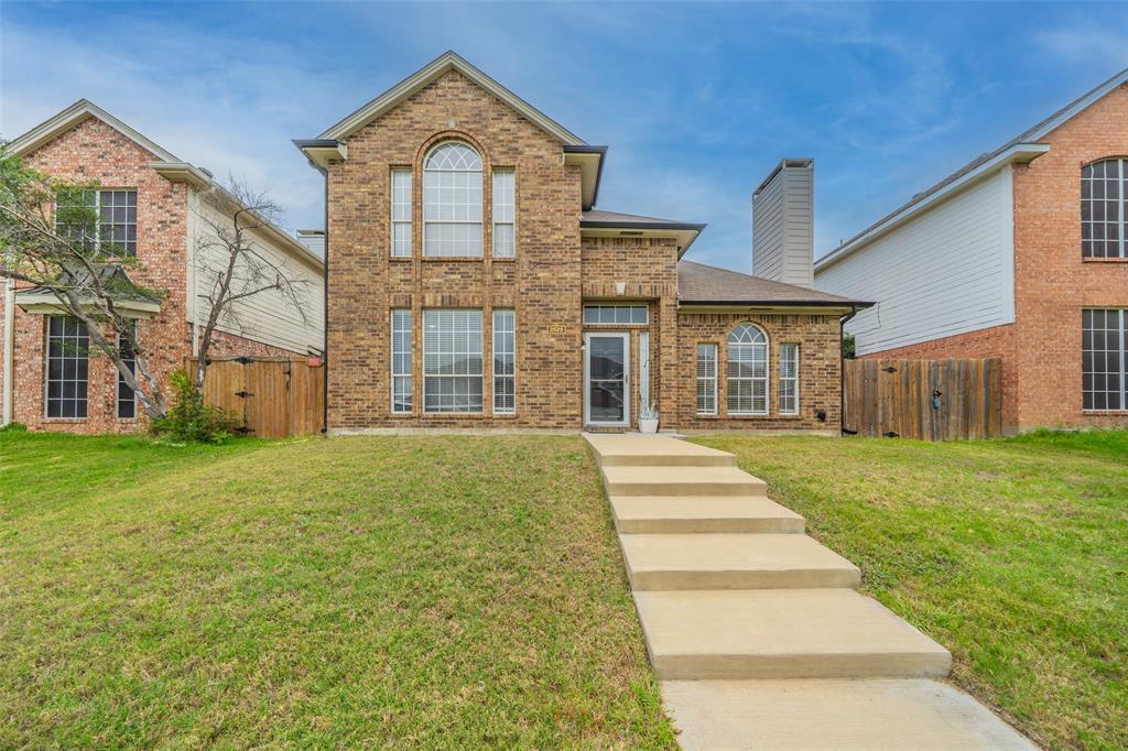 2525 Brooke Trail Property Photo 1