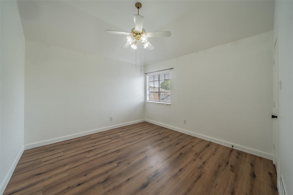2525 Brooke Trail Property Photo 21