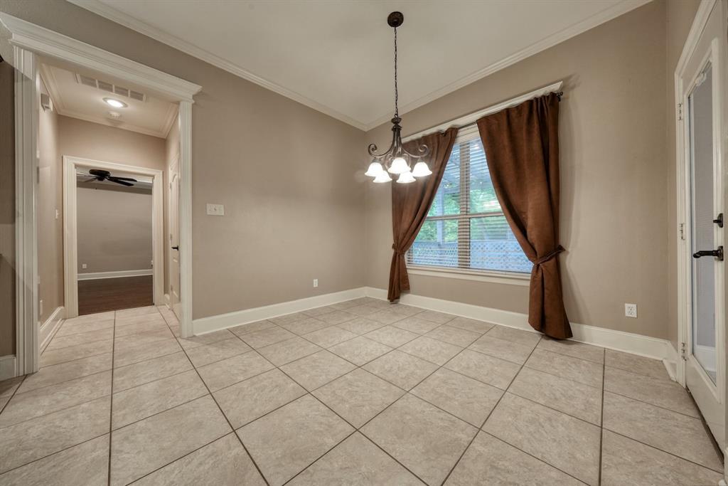 205 Heritage Court Property Photo 17