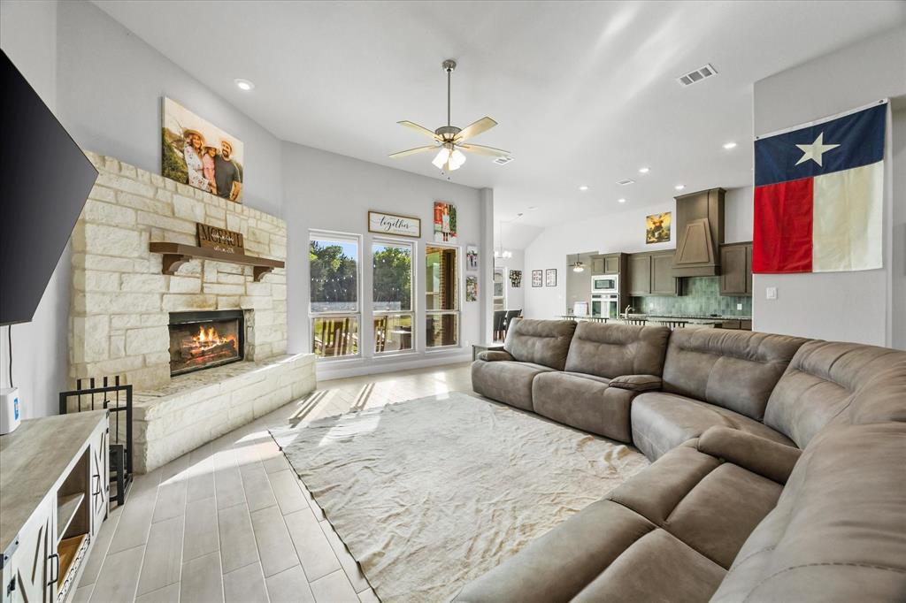 1600 Lynx Loop Property Photo 14