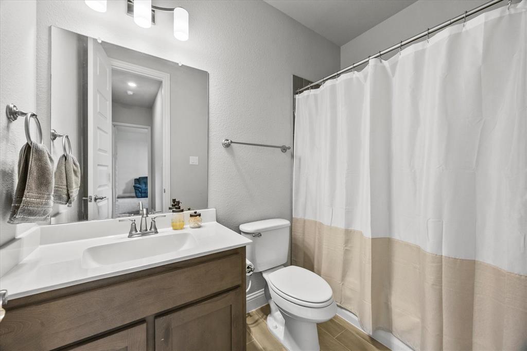 1600 Lynx Loop Property Photo 28