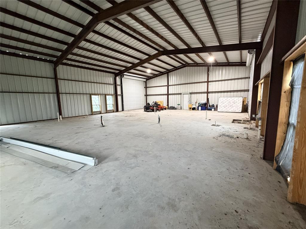 192 Fm 1183 Property Photo 32