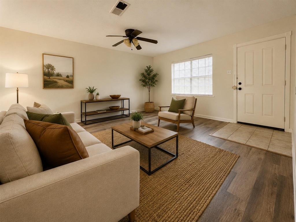 409 Starling Drive Property Photo 2