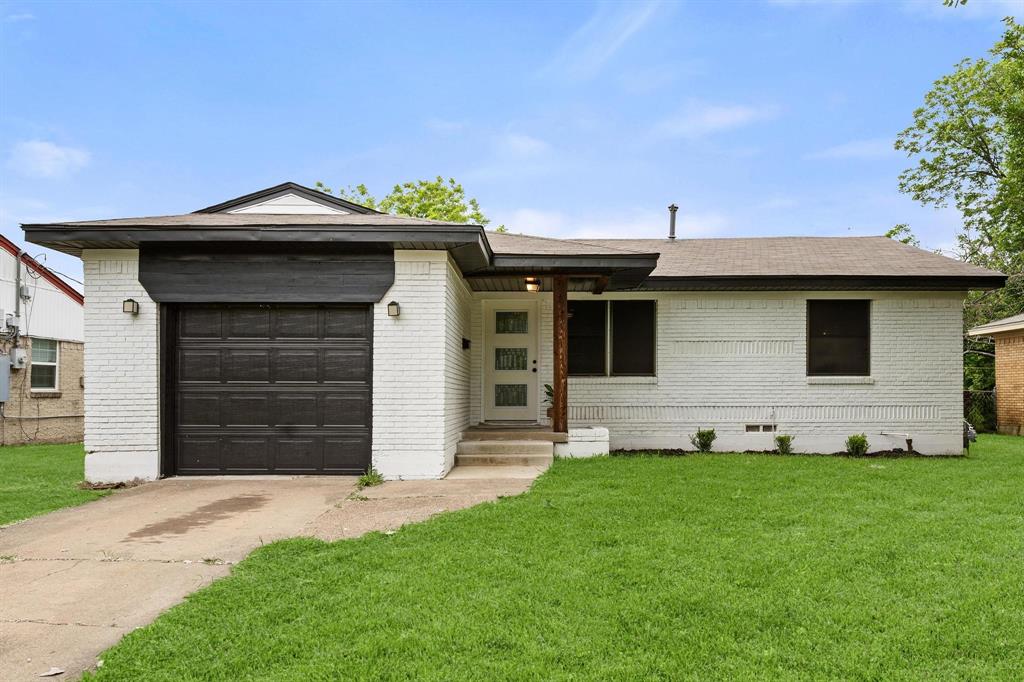 1710 Western Park Drive Property Photo 1