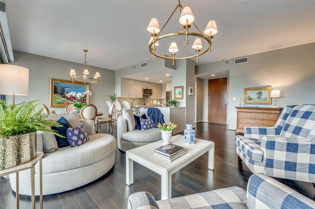 3831 Turtle Creek Boulevard 4D Property Photo 1