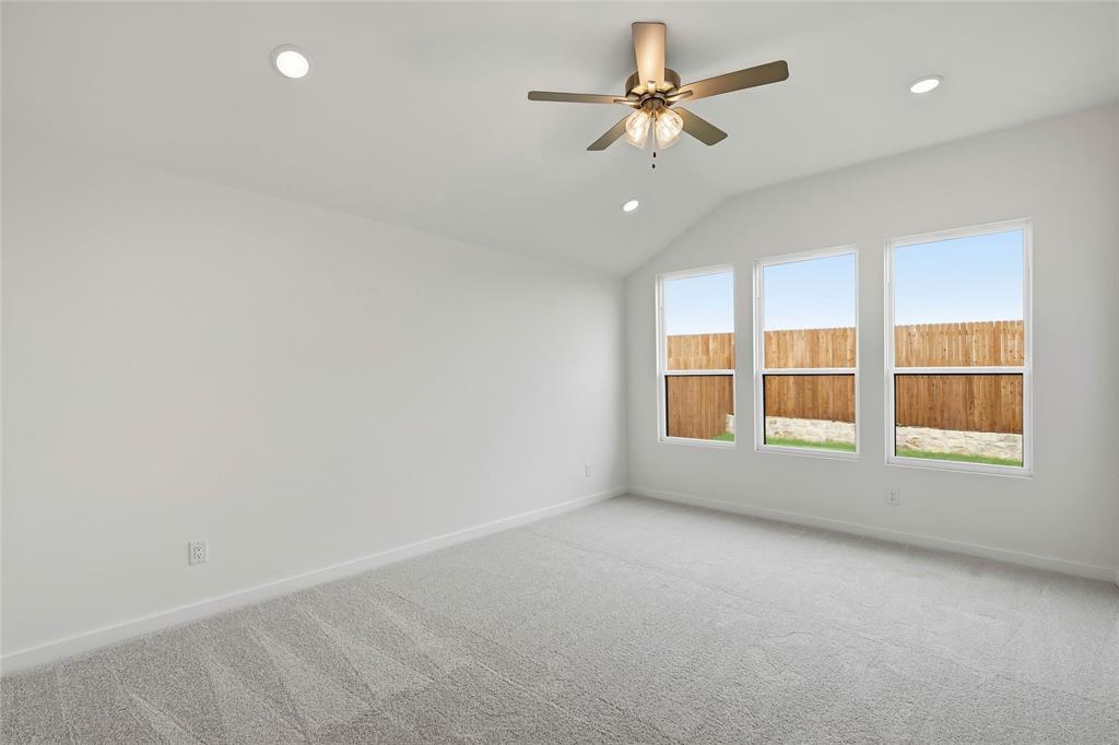 4628 Commack Drive Property Photo 20
